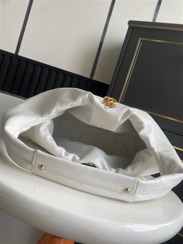 2026131204559307 900